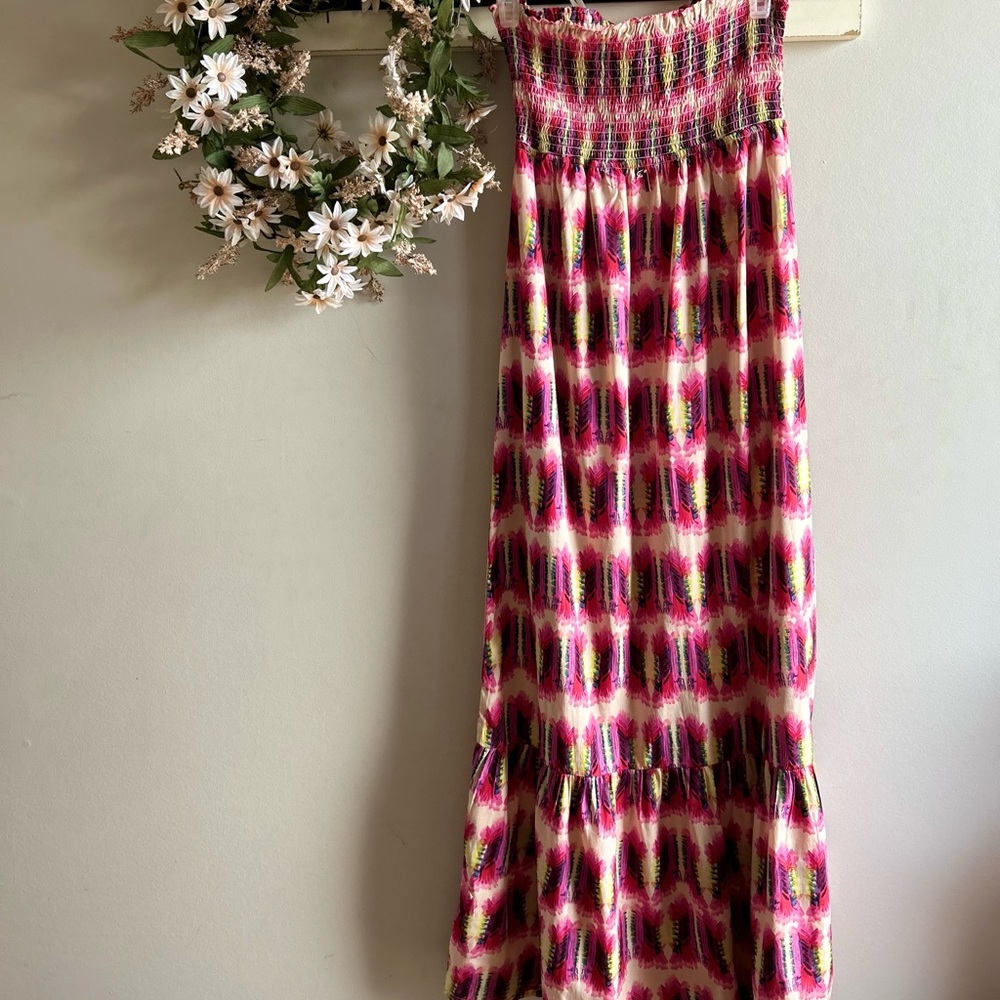 Elements - Strapless Dress